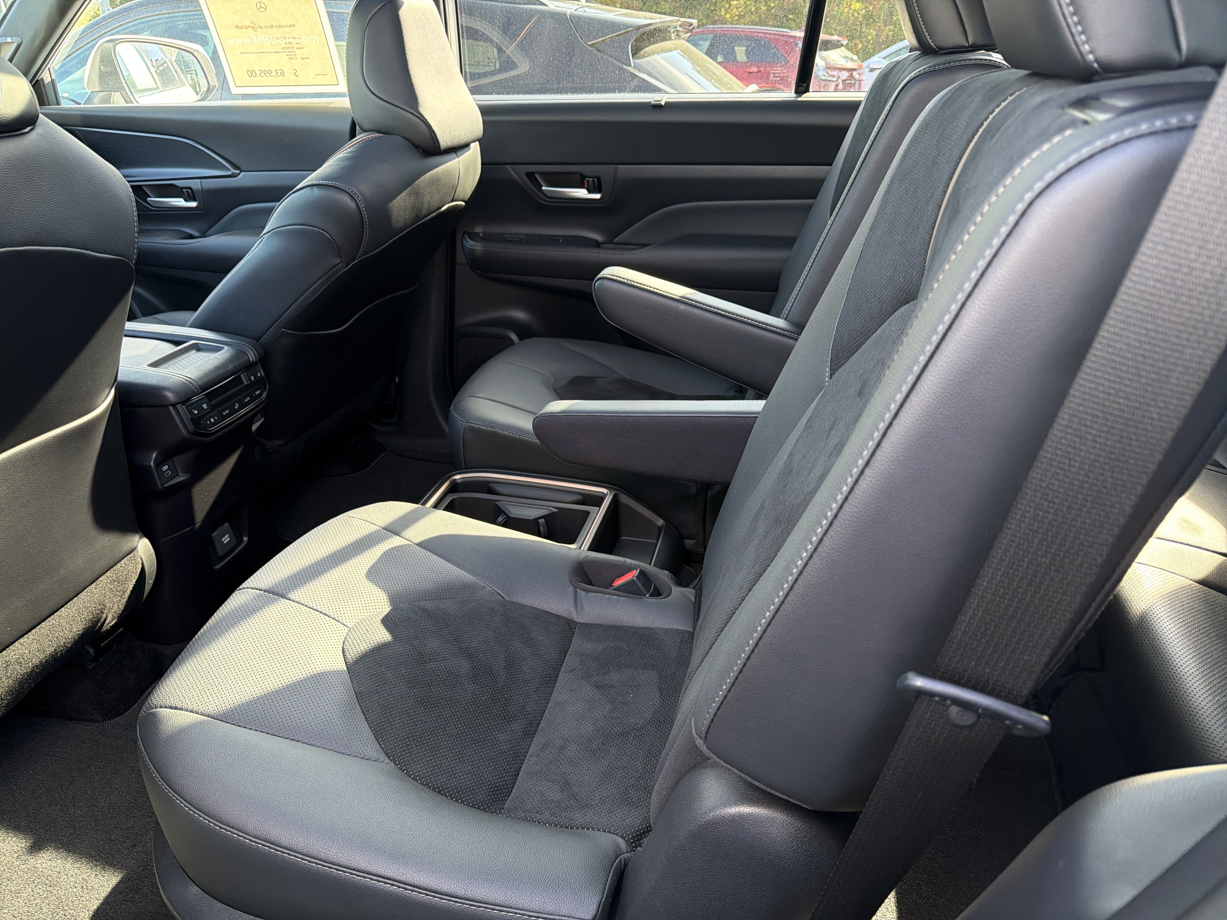 Used 2026 Toyota Grand Highlander AWD Hybrid image 23