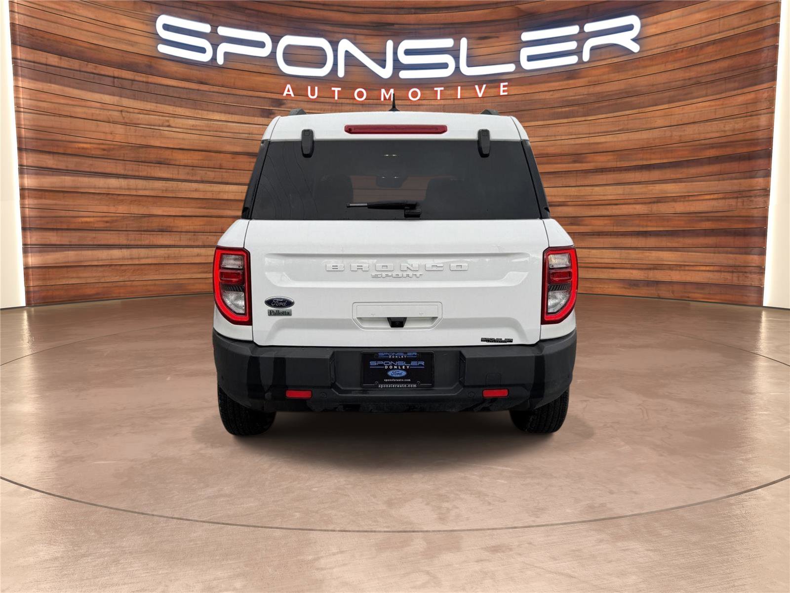 Used 2023 Ford Bronco Sport Outer Banks w/ Tech Package image 6