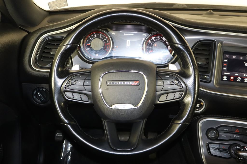 Used 2020 Dodge Challenger R/T RWD image 7