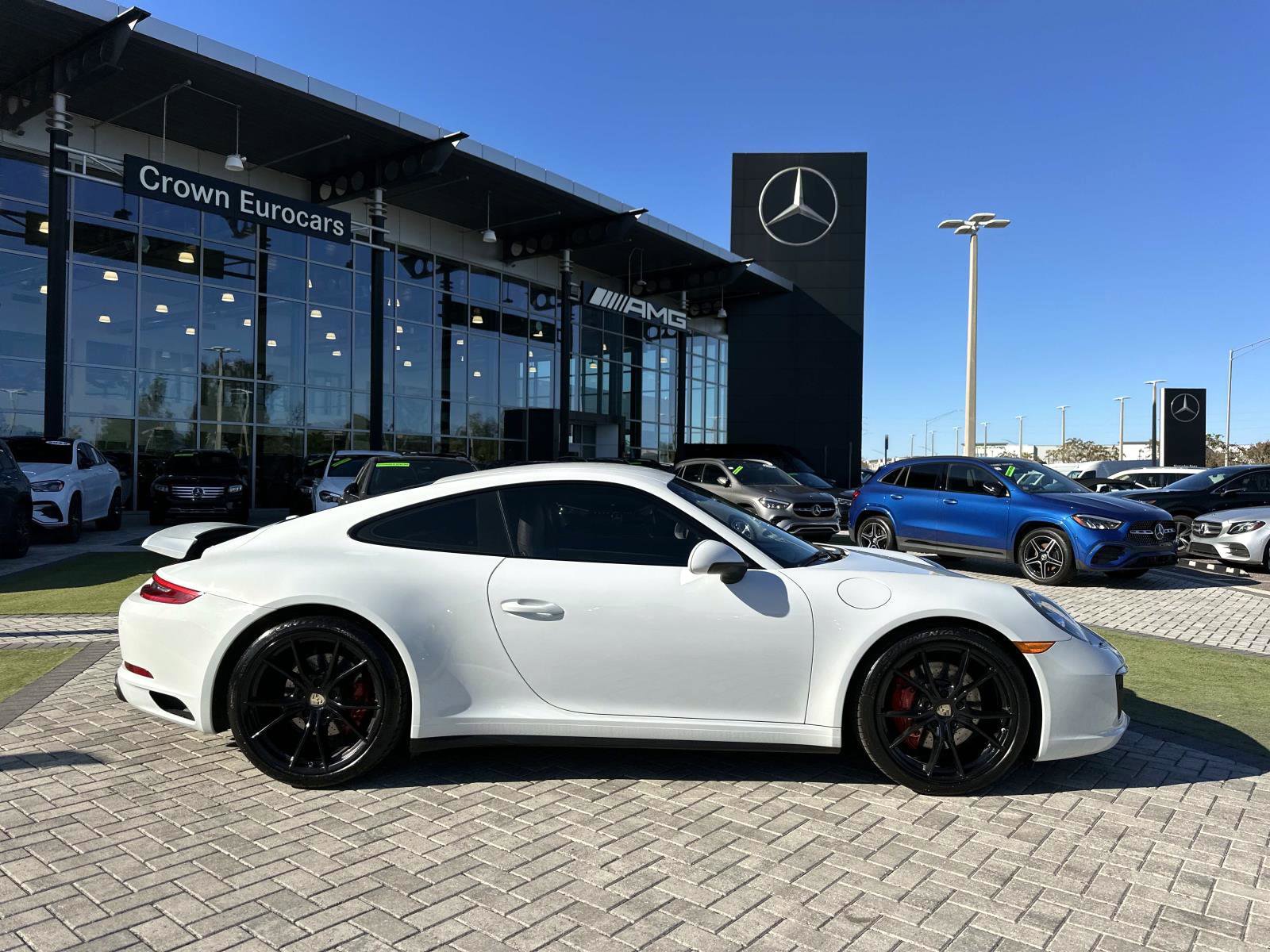 Used 2017 Porsche 911 Carrera 4S image 3