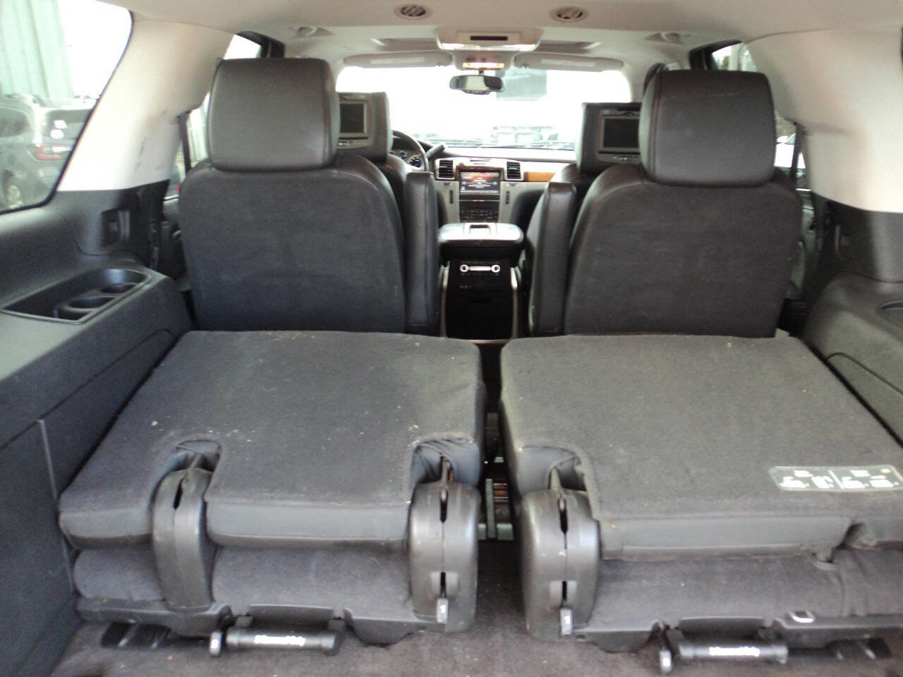 Used 2014 Cadillac Escalade Platinum image 9