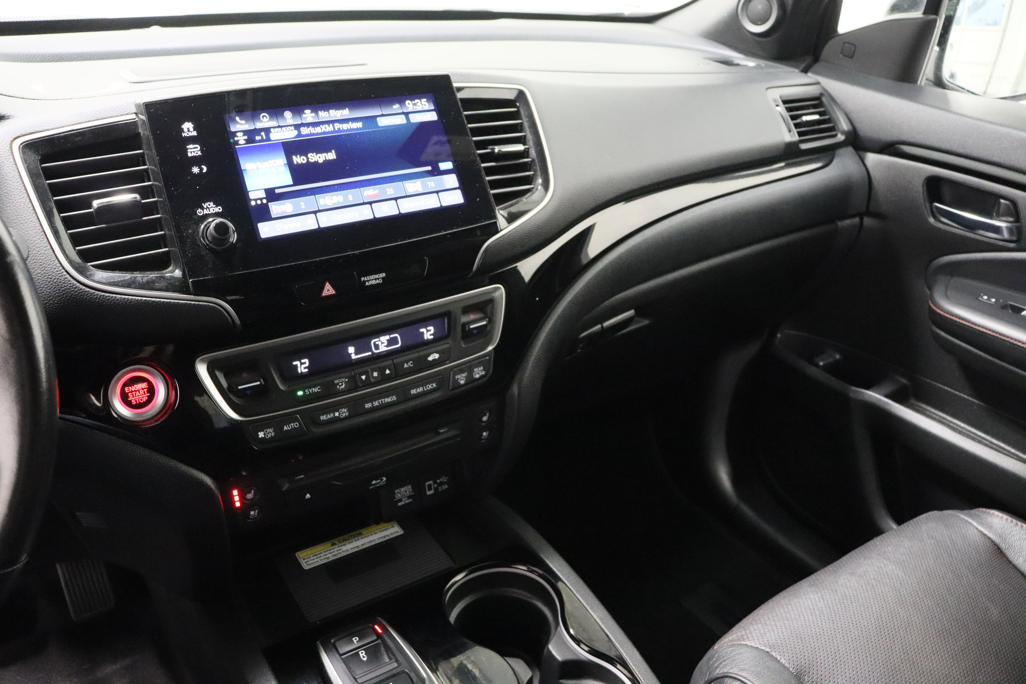 Used 2020 Honda Pilot Black Edition image 16