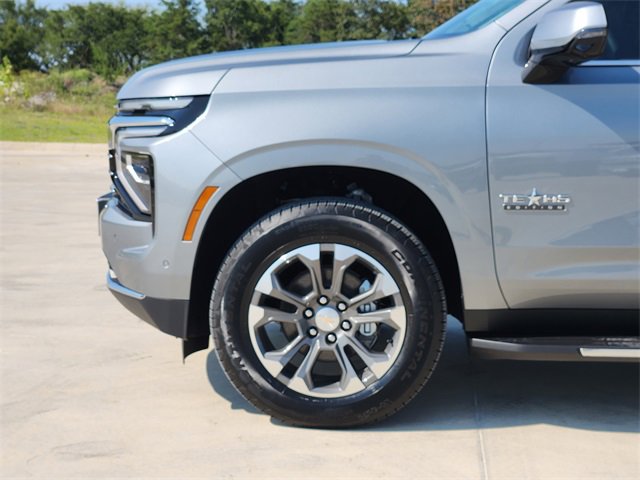 New 2026 Chevrolet Suburban LT w/ Comfort Package image 8