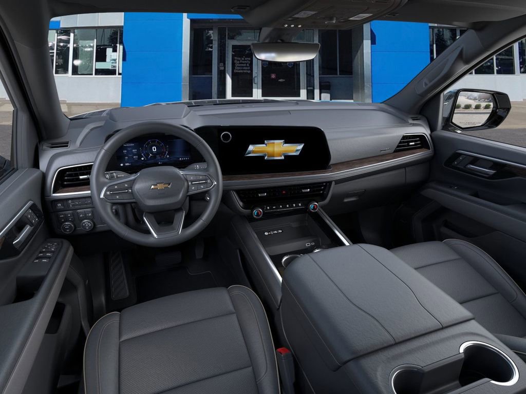 New 2025 Chevrolet Suburban Premier image 15