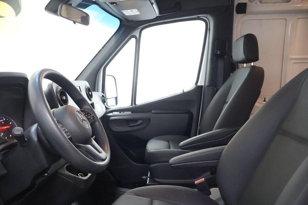 New 2023 Mercedes-Benz Sprinter 2500 image 12
