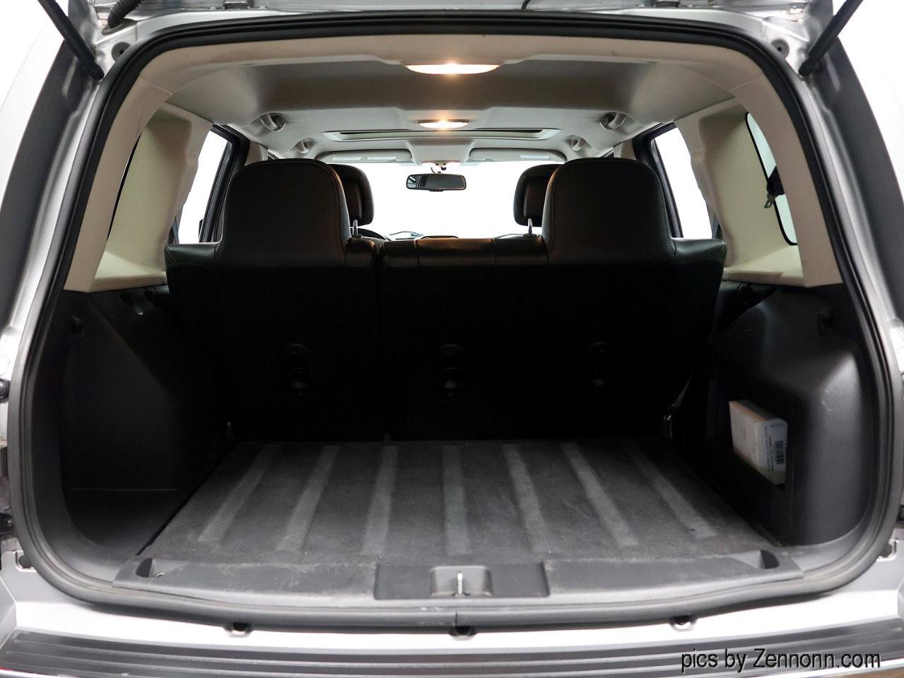 Used 2016 Jeep Patriot High Altitude FWD image 16