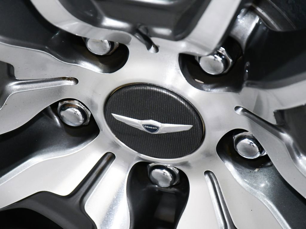 Used 2020 Genesis G70 3.3T w/ Prestige Package image 87