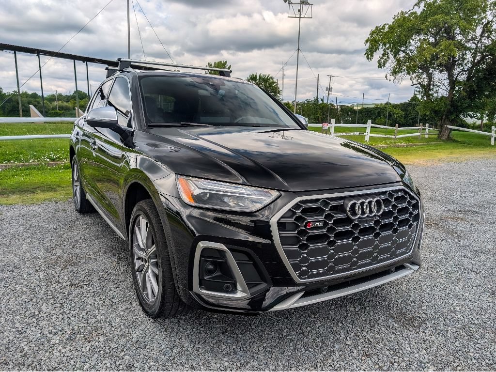 Used 2023 Audi SQ5 Premium Plus w/ Premium Plus Package AWD/4WD image 3