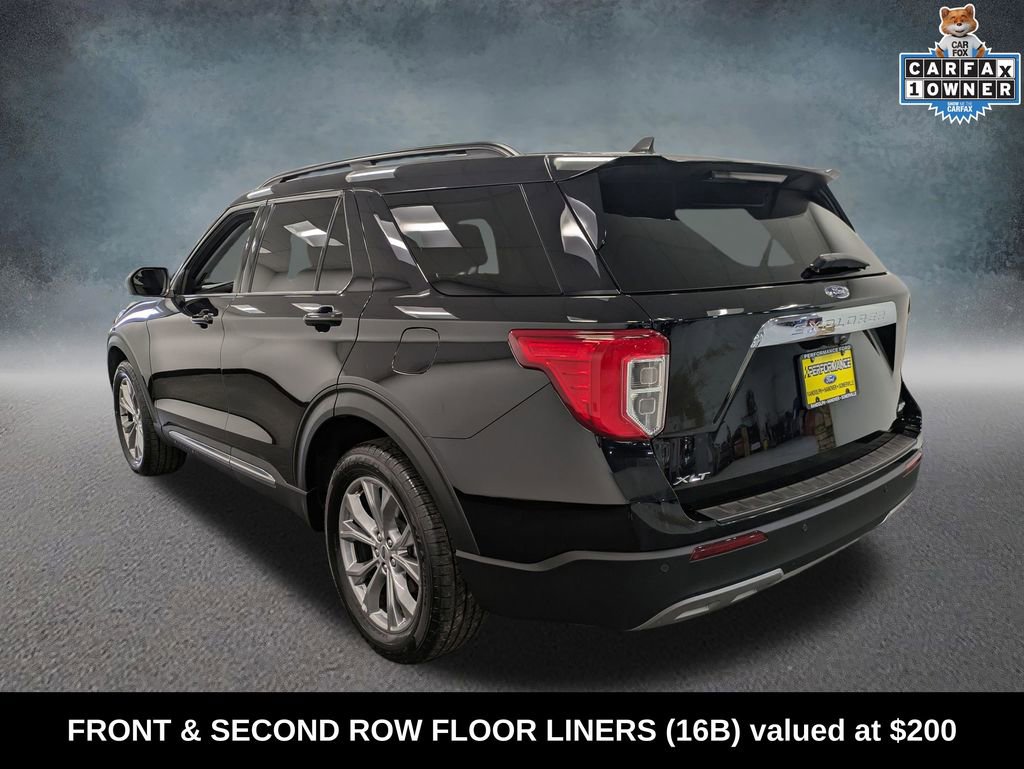 Used 2022 Ford Explorer XLT w/ Equipment Group 202A AWD/4WD image 7