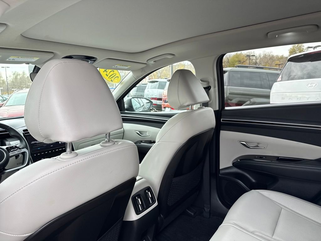 Certified 2024 Hyundai Tucson Limited image 32