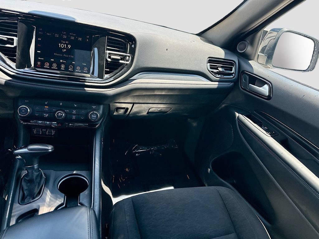 Used 2024 Dodge Durango SXT AWD/4WD image 21