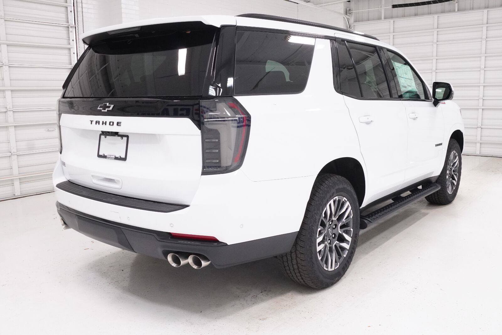 New 2026 Chevrolet Tahoe Z71 w/ Z71 Off-Road Package AWD/4WD image 36