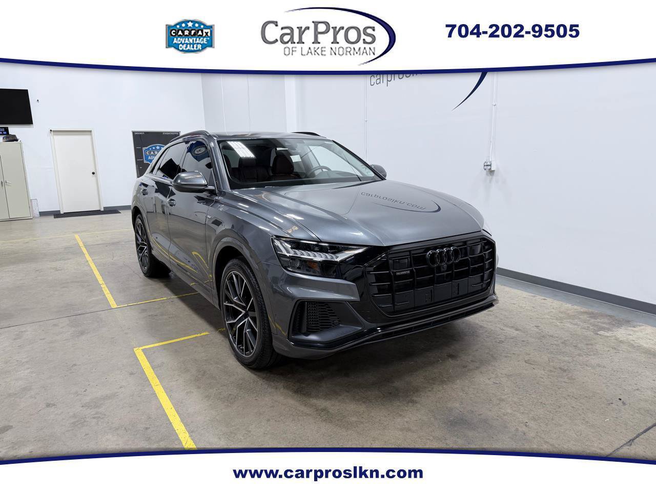 Used 2023 Audi Q8 Prestige AWD/4WD image 1