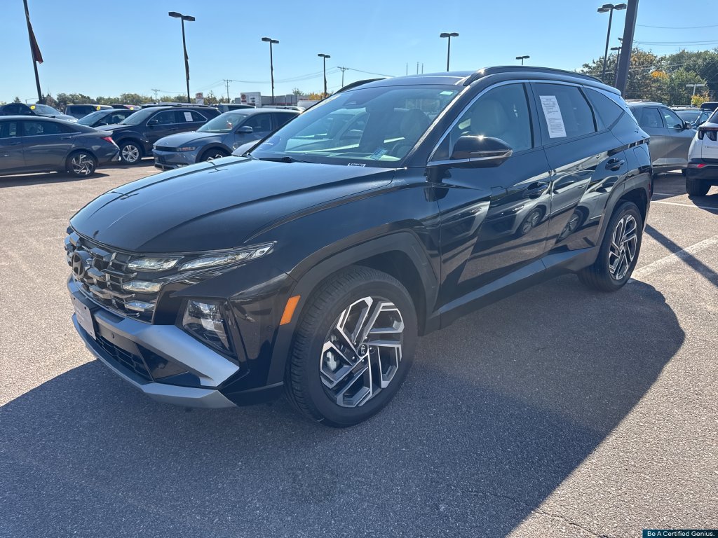 Used 2025 Hyundai Tucson Limited AWD/4WD image 36