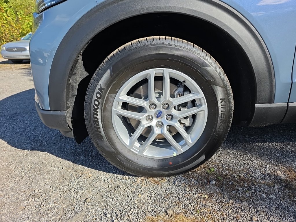 New 2027 Ford Explorer Active w/ Active Comfort Package AWD/4WD image 5