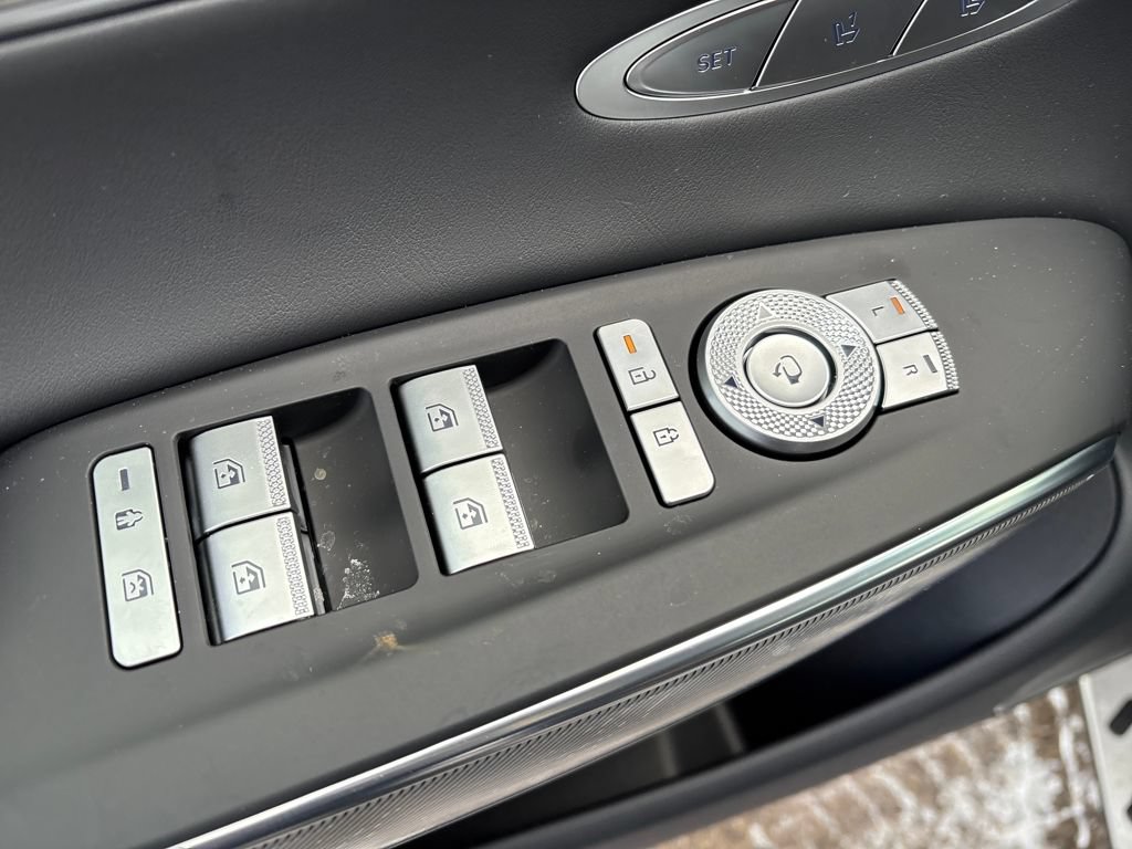 New 2026 Genesis GV70 3.5T Sport Advanced AWD/4WD image 13