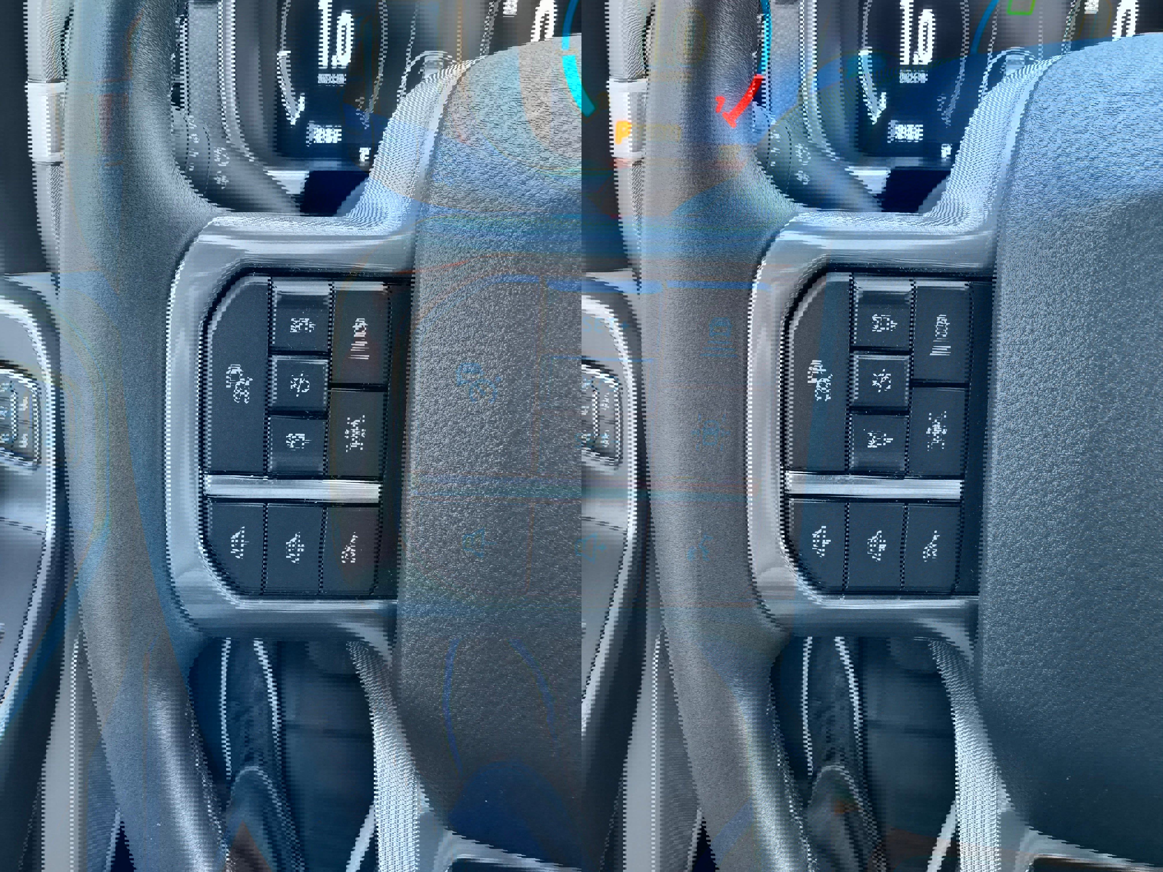 Used 2022 Ford F150 Limited image 12