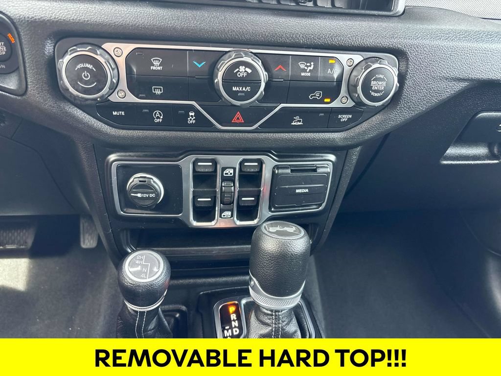 Used 2024 Jeep Wrangler Unlimited Sport AWD/4WD image 24