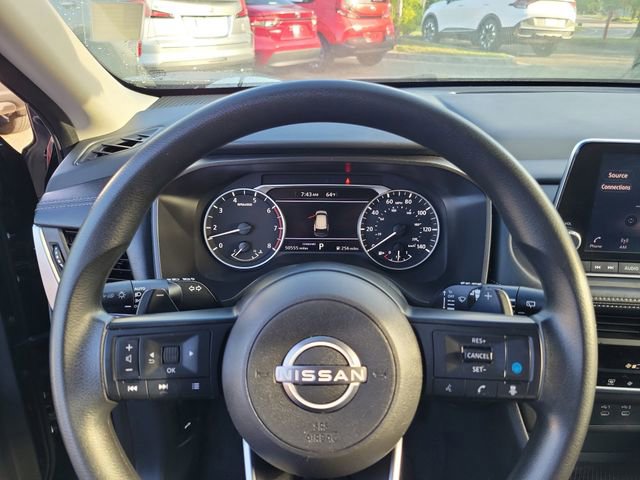 Used 2024 Nissan Rogue SV FWD image 20