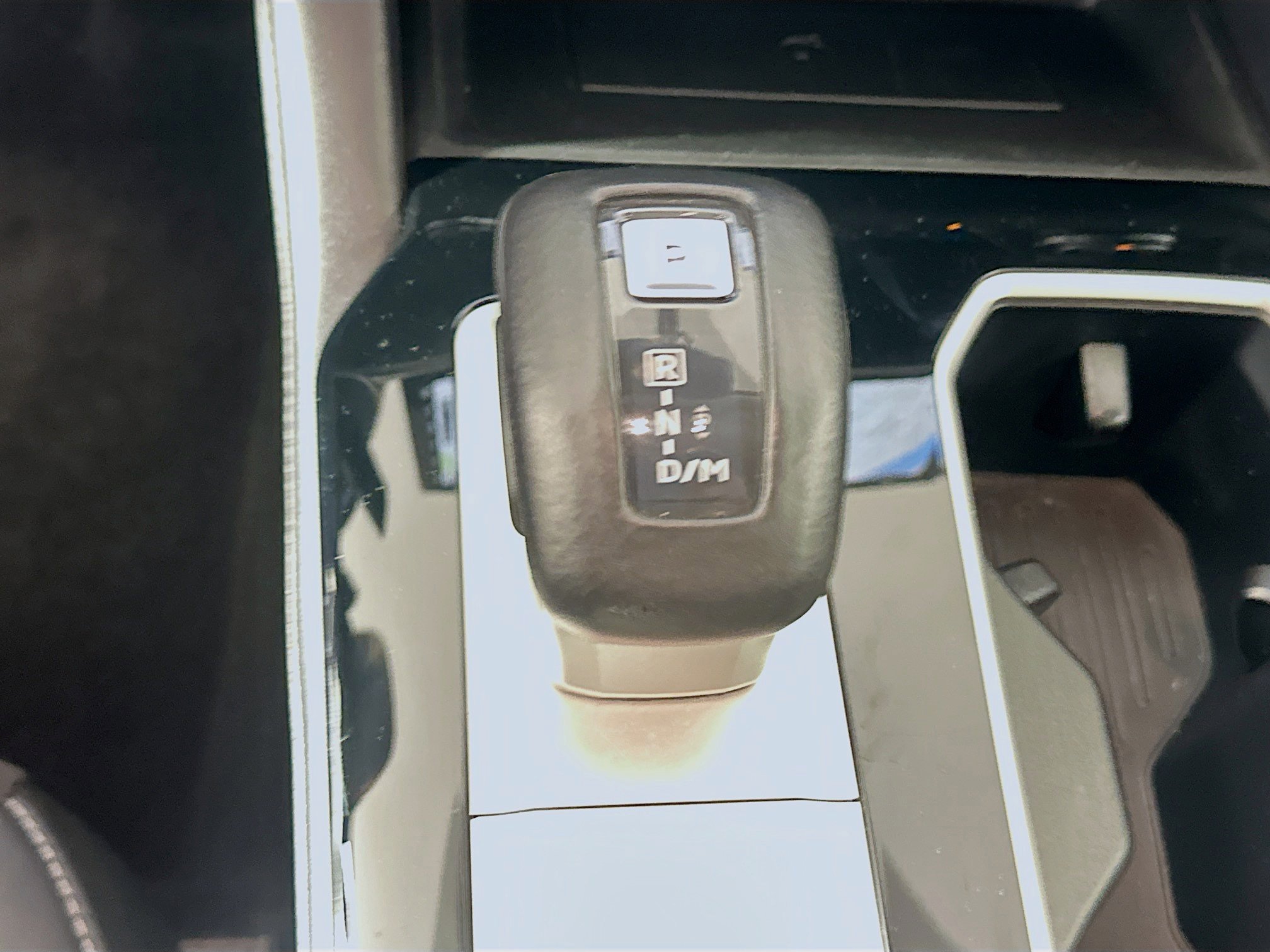 Used 2025 Mitsubishi Outlander SE image 25