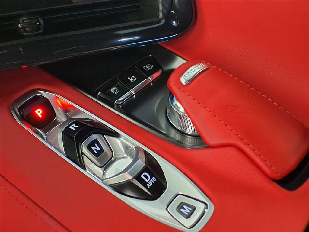 Used 2024 Chevrolet Corvette Stingray Preferred Cpe w/ Stealth Interior Trim Package image 18