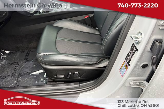 Used 2024 Kia K5 GT-Line AWD/4WD image 16