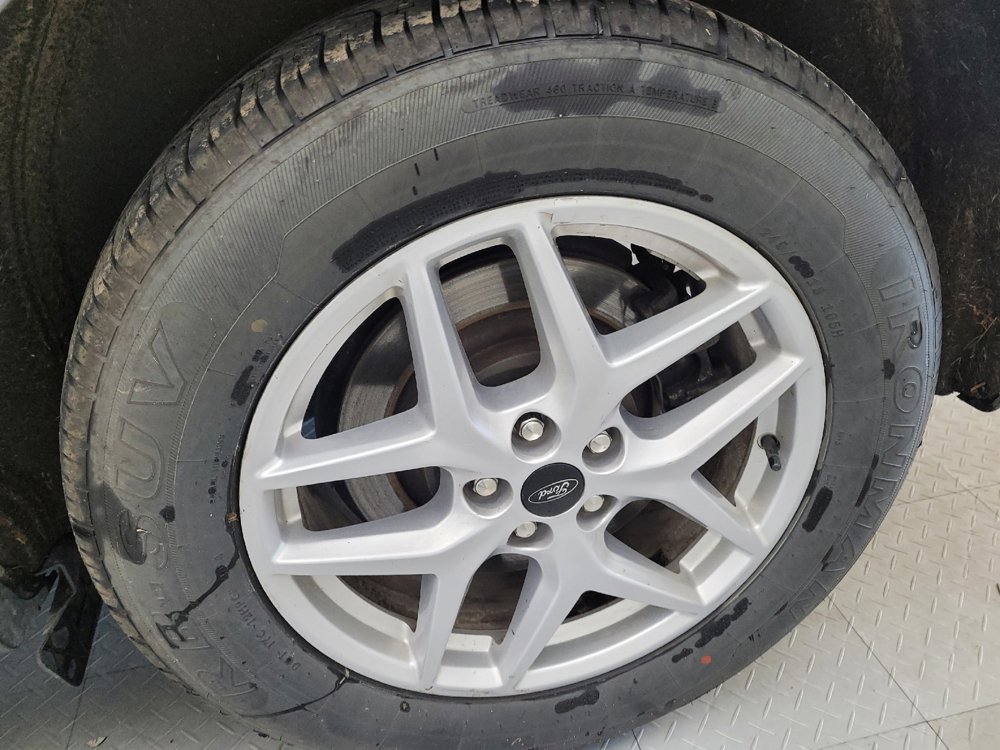 Used 2023 Ford Edge SEL image 31