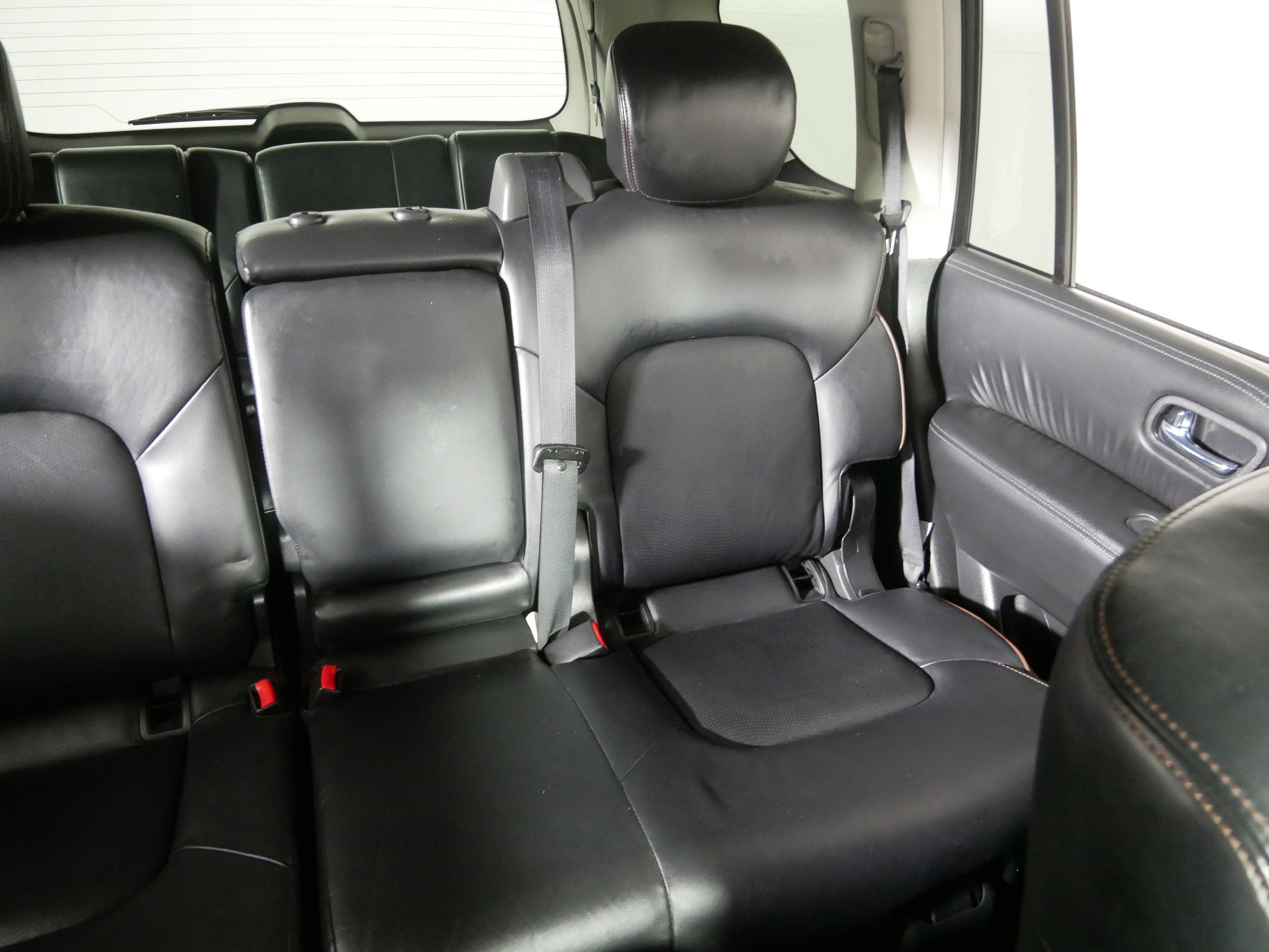 Used 2019 Nissan Armada SL w/ Premium Package image 14