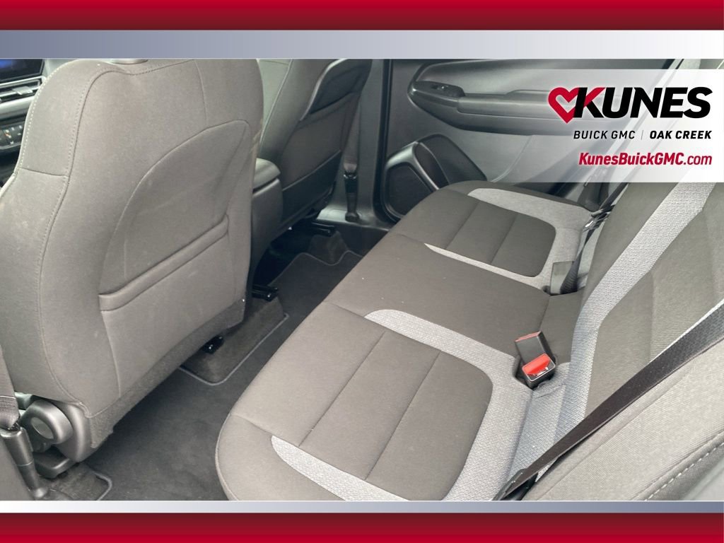 Used 2025 Chevrolet TrailBlazer LT image 23