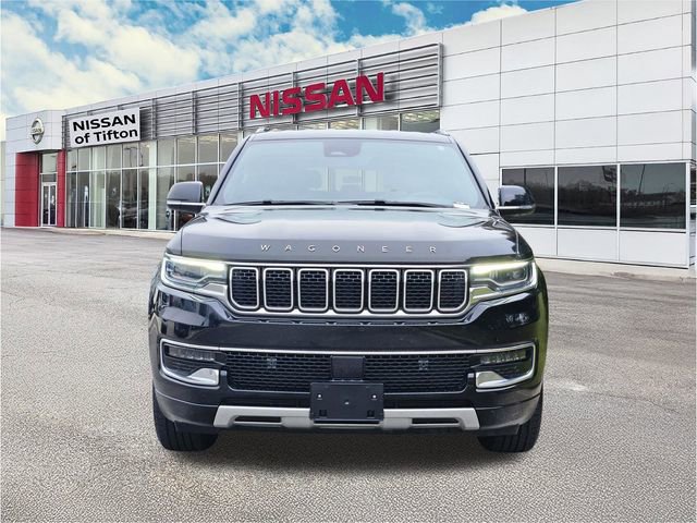 Used 2024 Jeep Wagoneer L Series II w/ Flexible Seating Group image 2