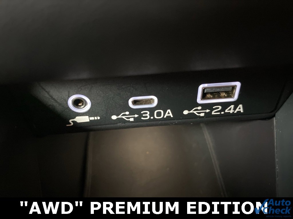 Used 2024 Subaru Outback Premium image 38