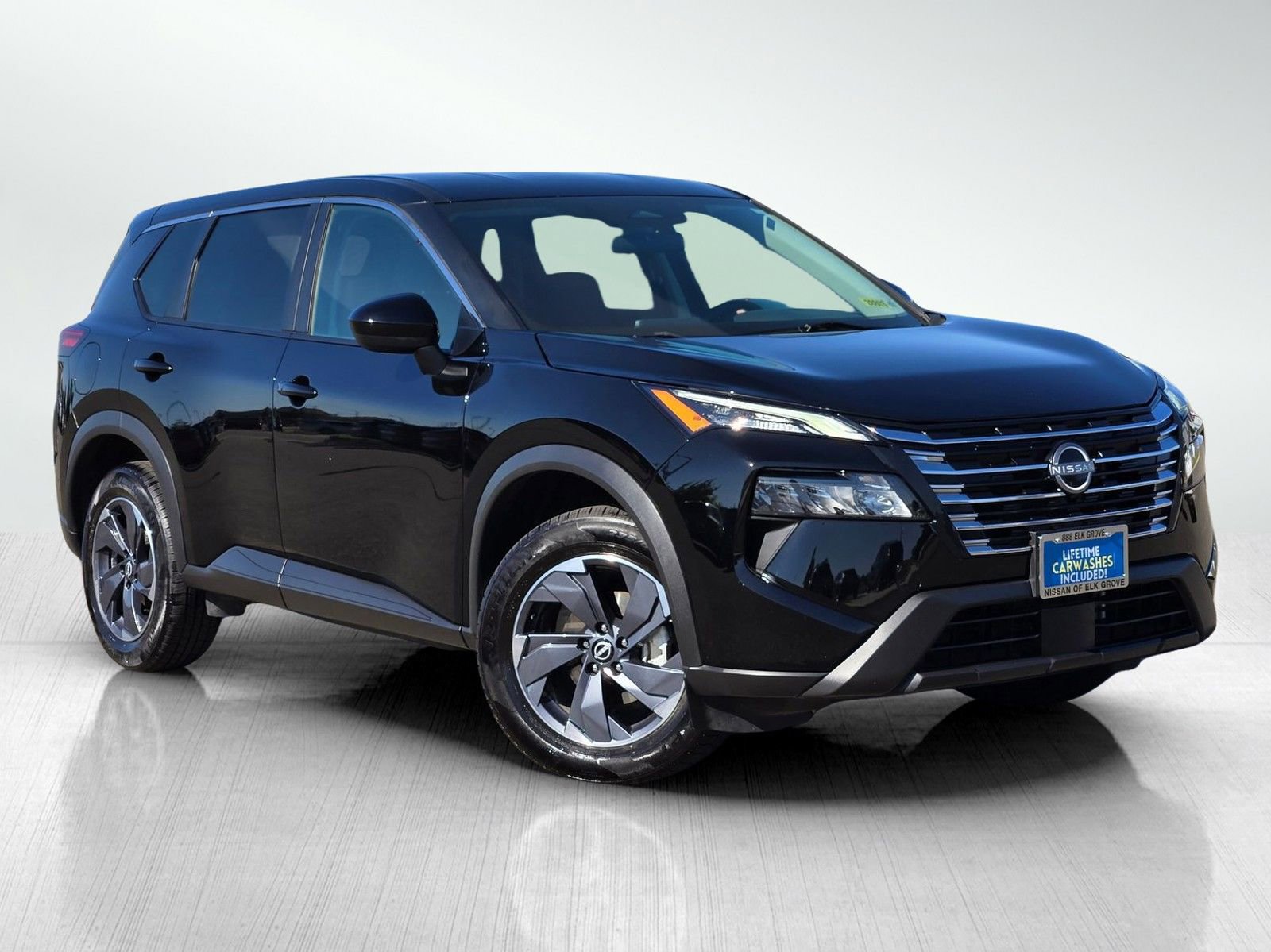 Used 2024 Nissan Rogue SV