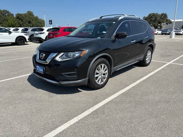 Used 2017 Nissan Rogue SV w/ SV Premium Package FWD image 1