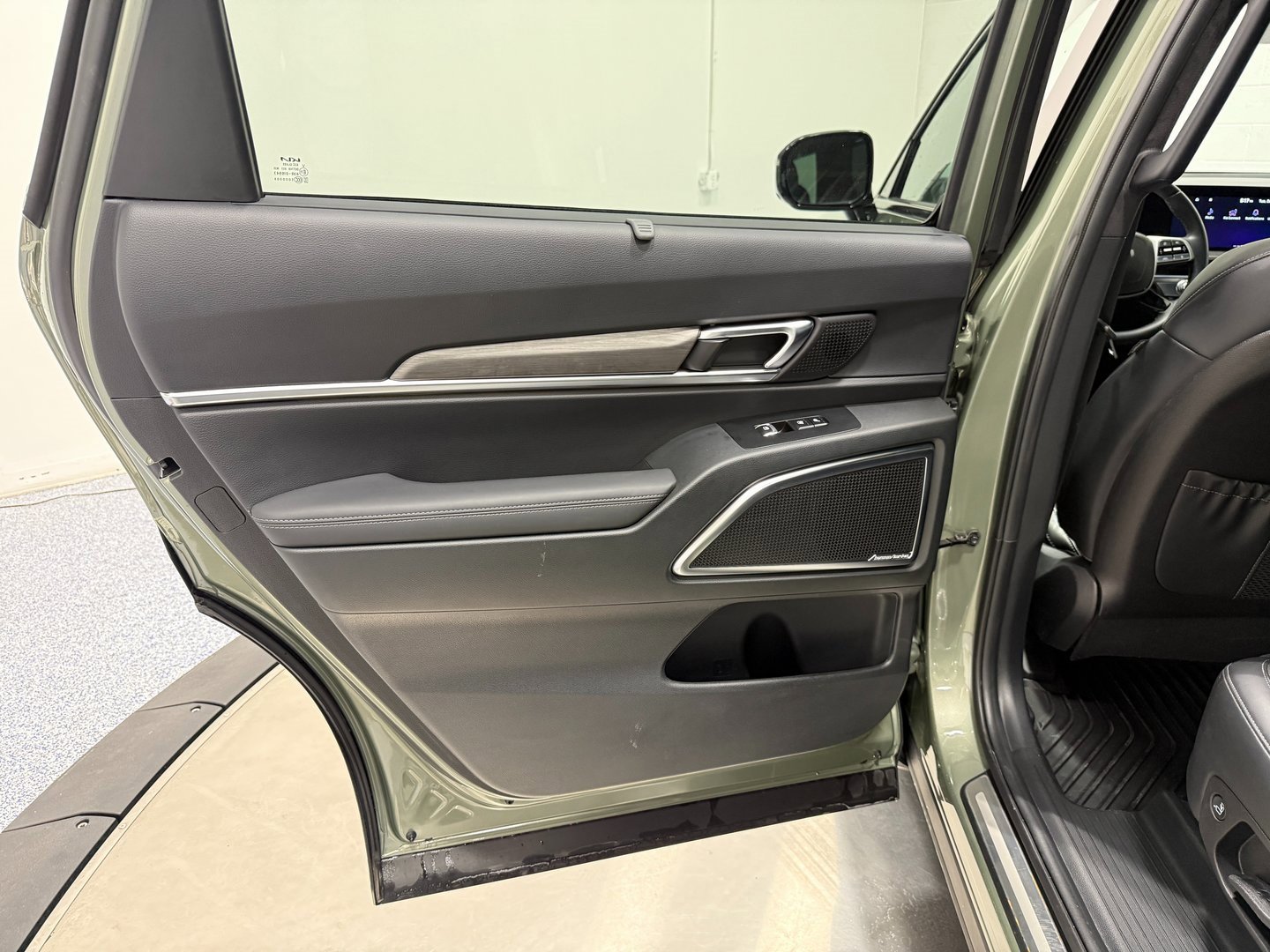 Used 2025 Kia Telluride SX Prestige X-Line image 45