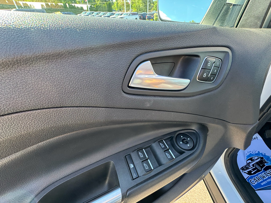 Certified 2017 Ford Escape Titanium w/ Equipment Group 301A FWD image 28