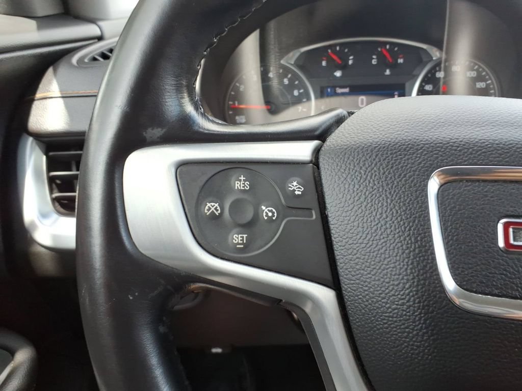 Used 2021 GMC Terrain SLE FWD image 15