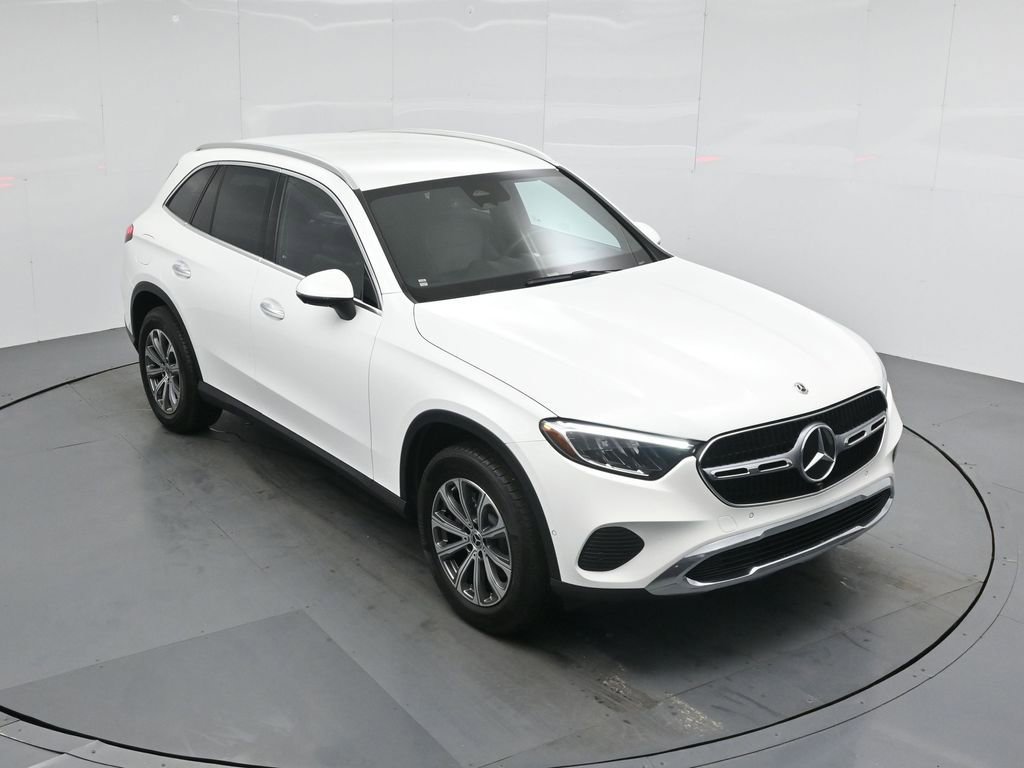 Used 2024 Mercedes-Benz GLC 300 image 37