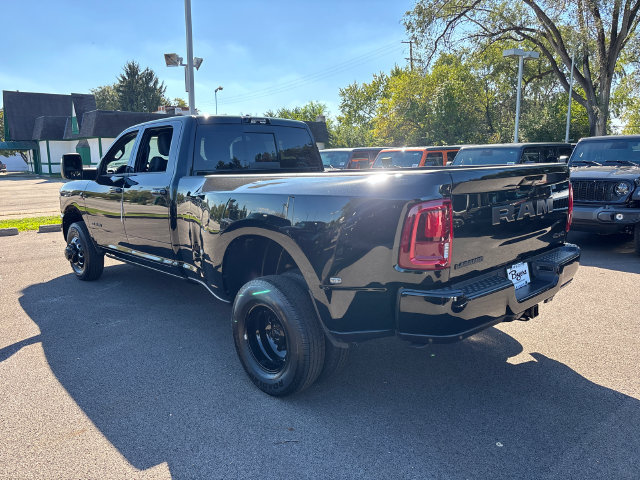 New 2027 RAM 3500 Laramie AWD/4WD image 8