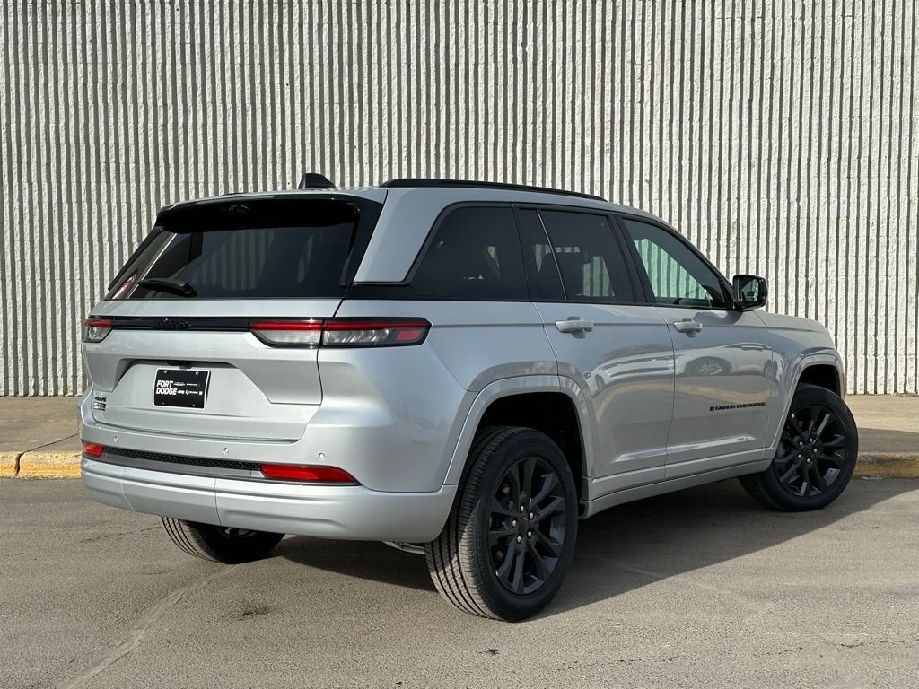 New 2026 Jeep Grand Cherokee Limited AWD/4WD image 5