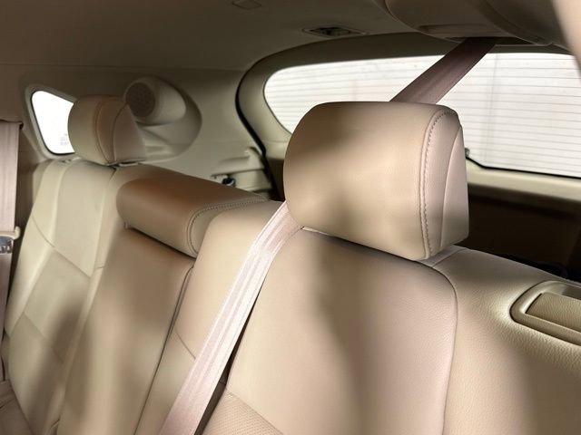 Used 2017 Acura RDX w/ Technology Package FWD image 23