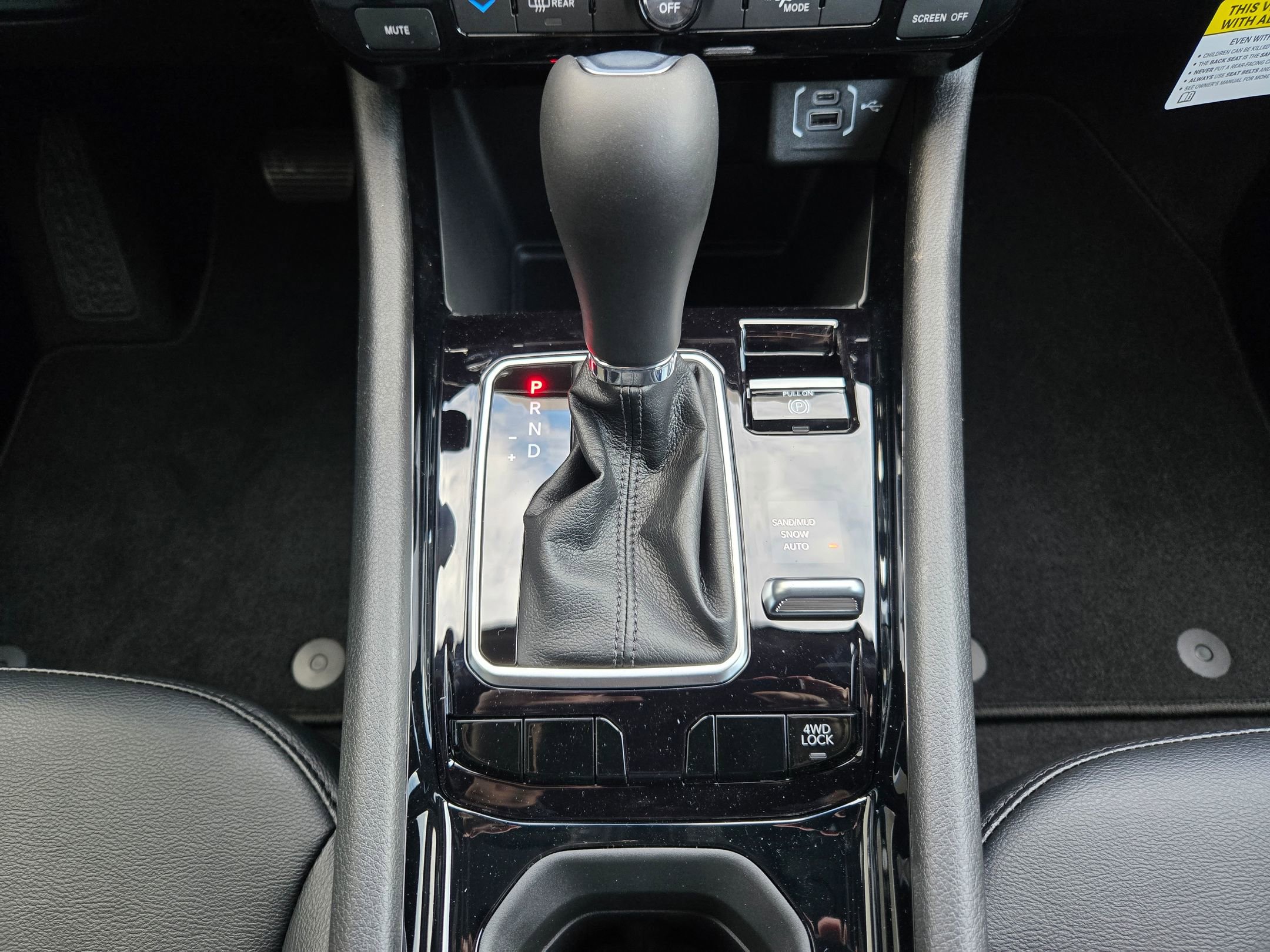 New 2026 Jeep Compass Latitude image 13