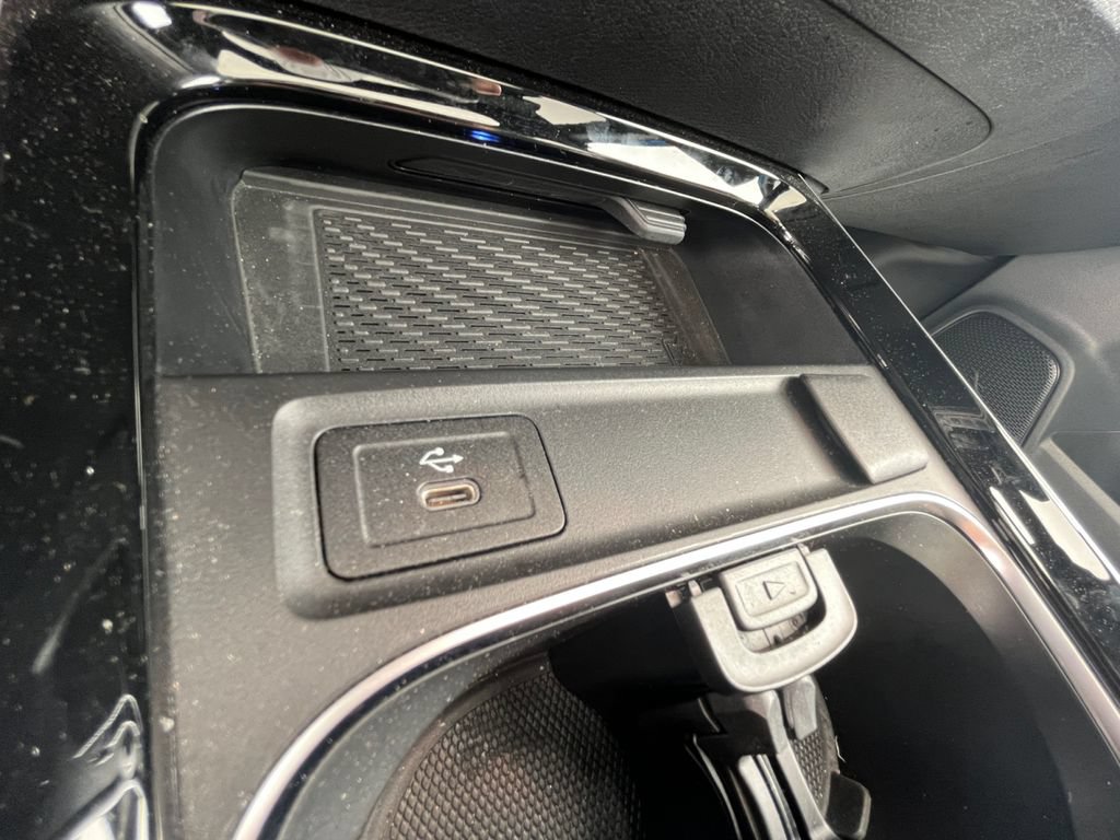 Certified 2024 Mercedes-Benz GLB 250 4MATIC image 24