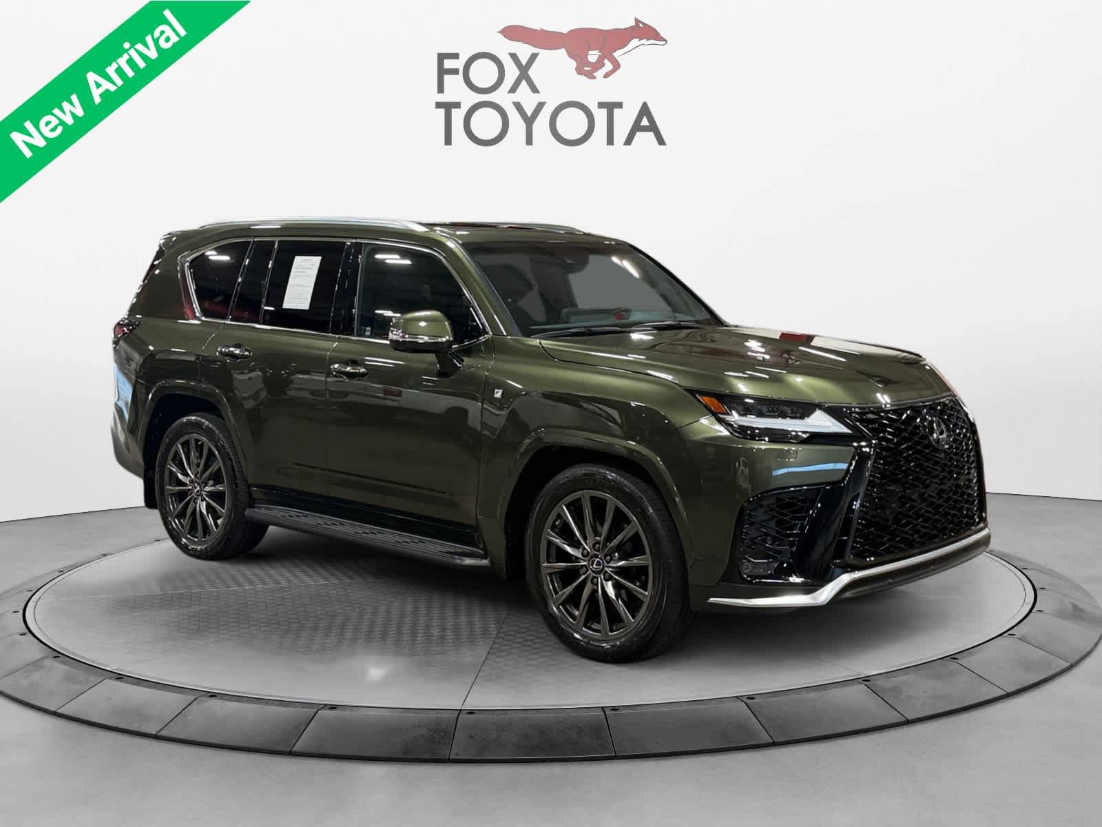 Used 2023 Lexus LX 600 F Sport w/ Accessory Package (Z1) AWD/4WD image 8
