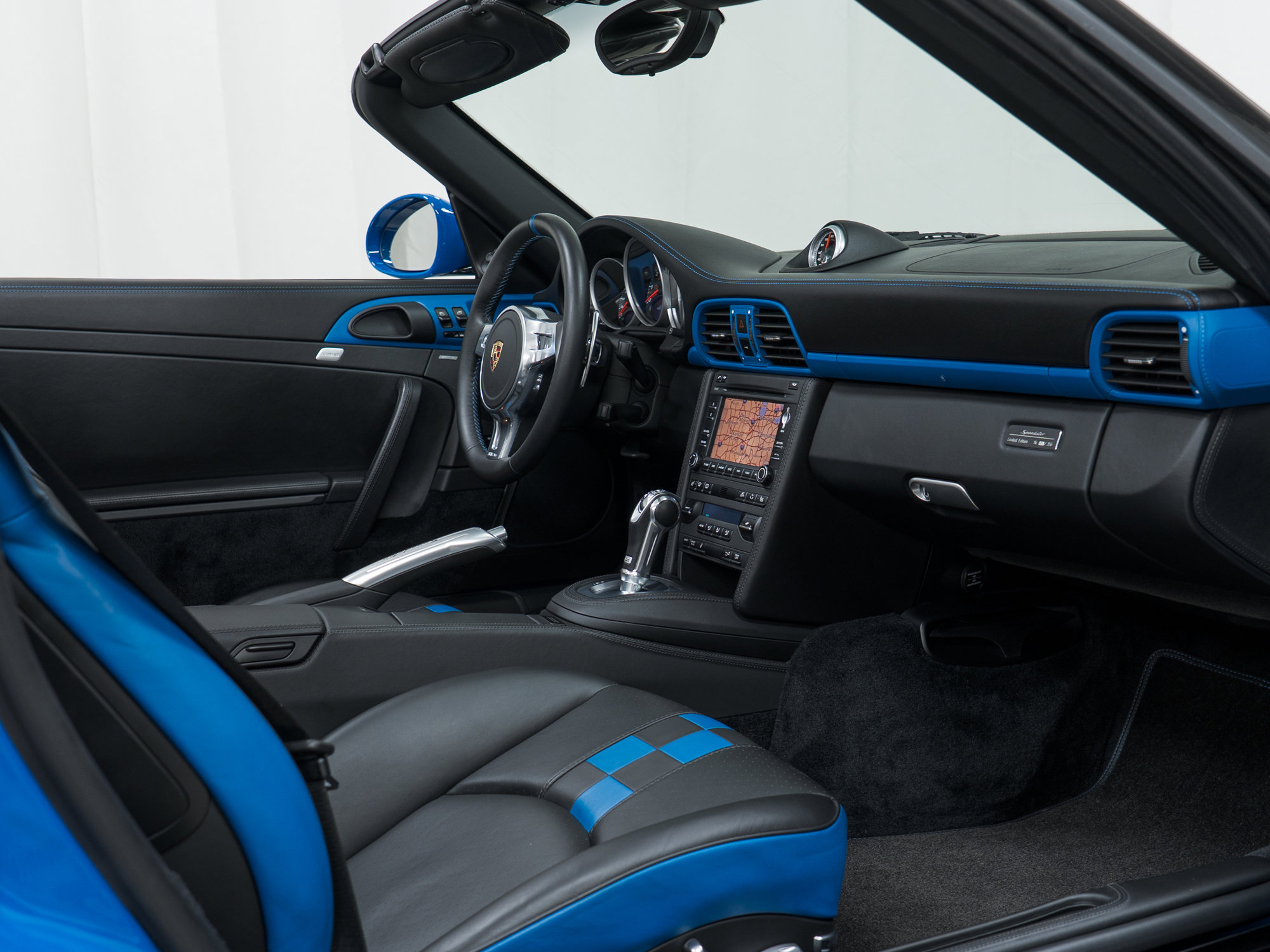 Used 2011 Porsche 911 Speedster image 48