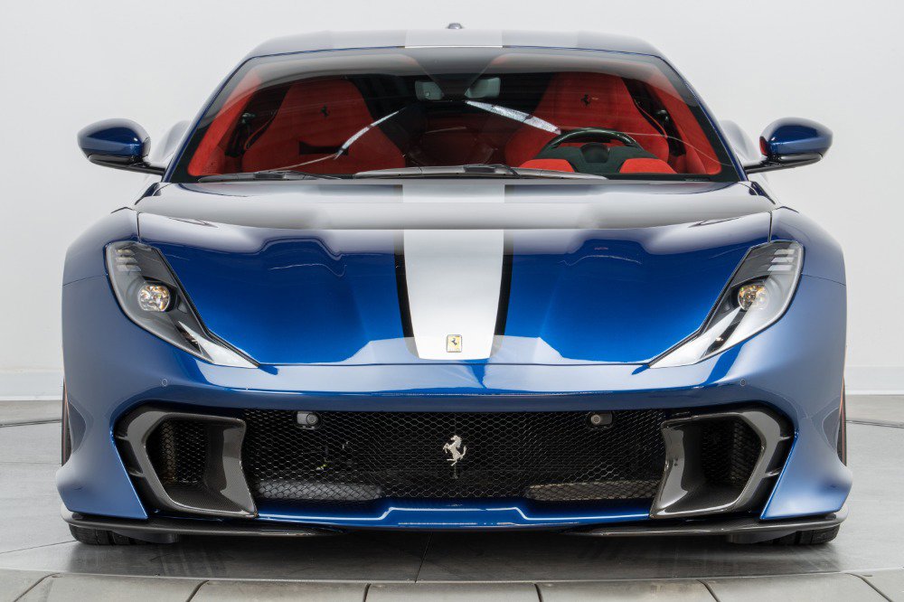Certified 2022 Ferrari 812 Competizione image 3