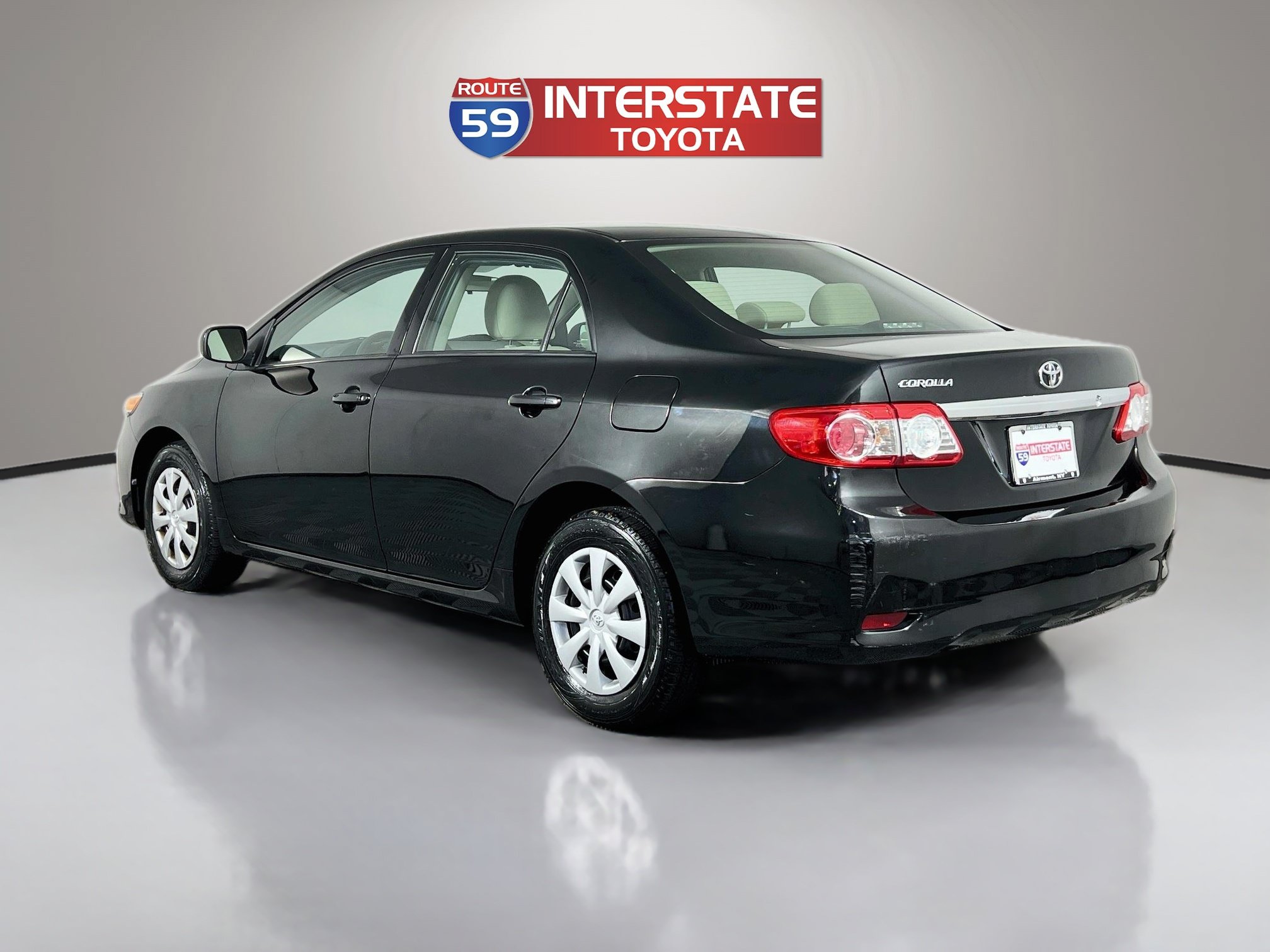 Used 2013 Toyota Corolla L FWD image 5
