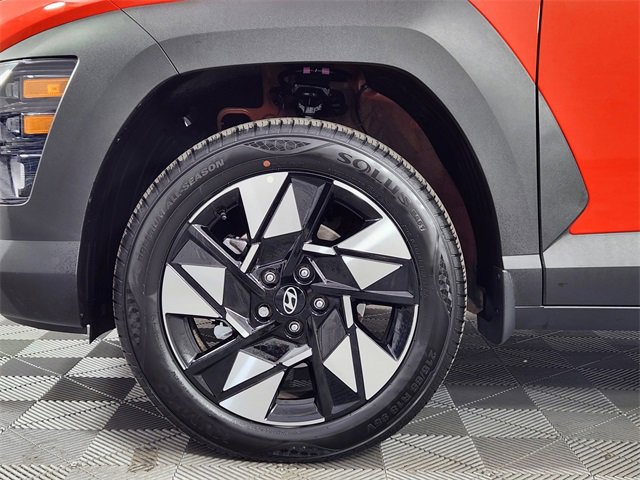 Certified 2025 Hyundai Kona SEL image 15