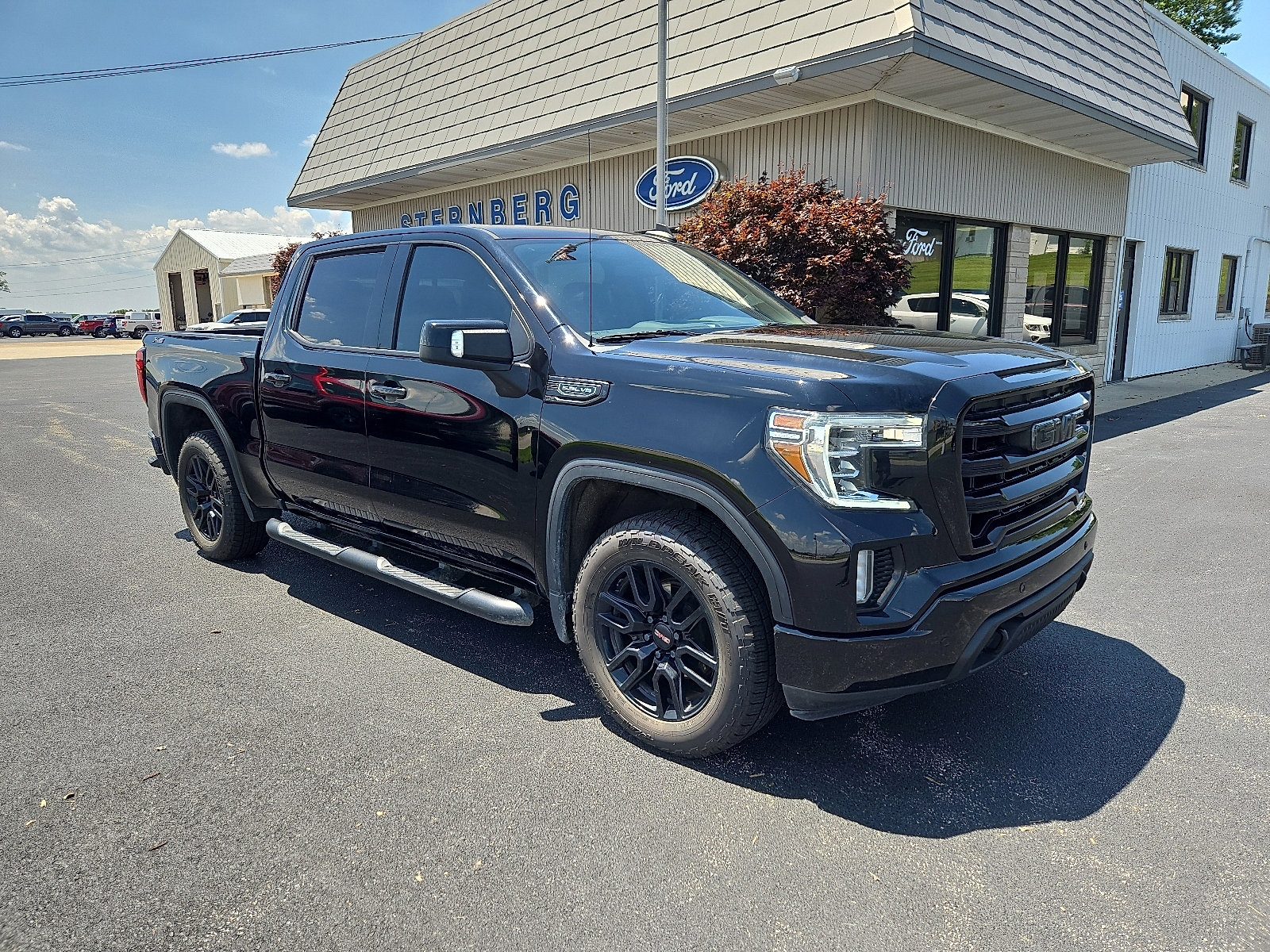 Used 2021 GMC Sierra 1500 Elevation w/ Preferred Package