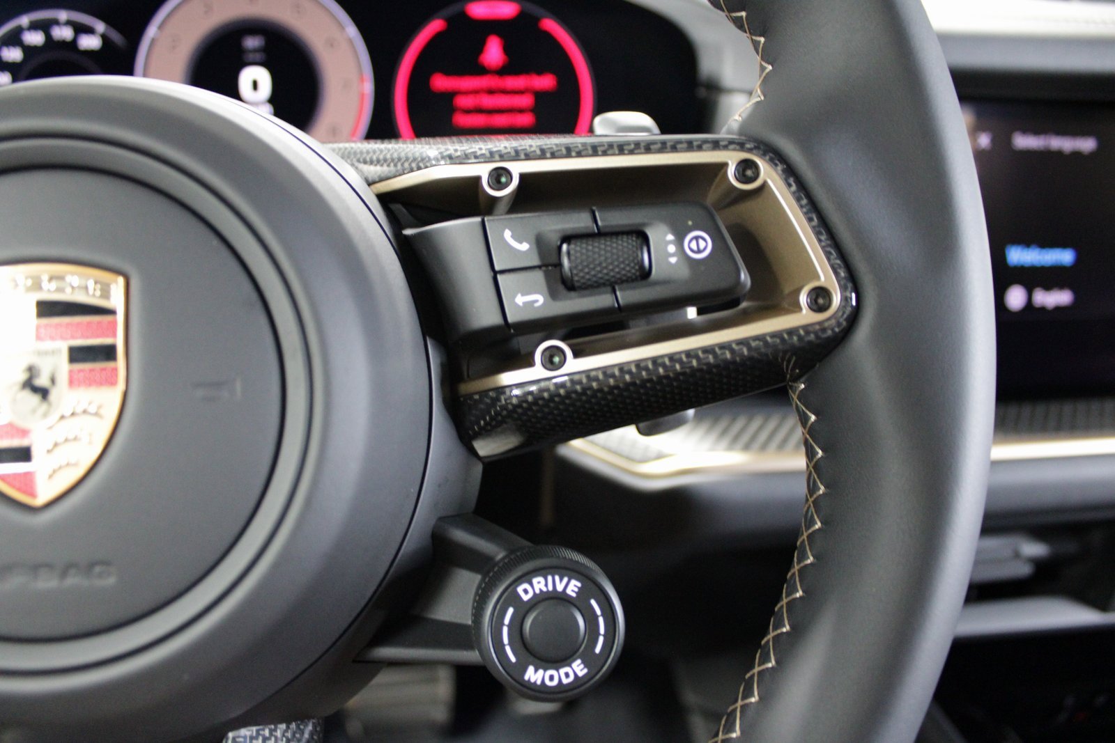 New 2026 Porsche Cayenne GTS image 29