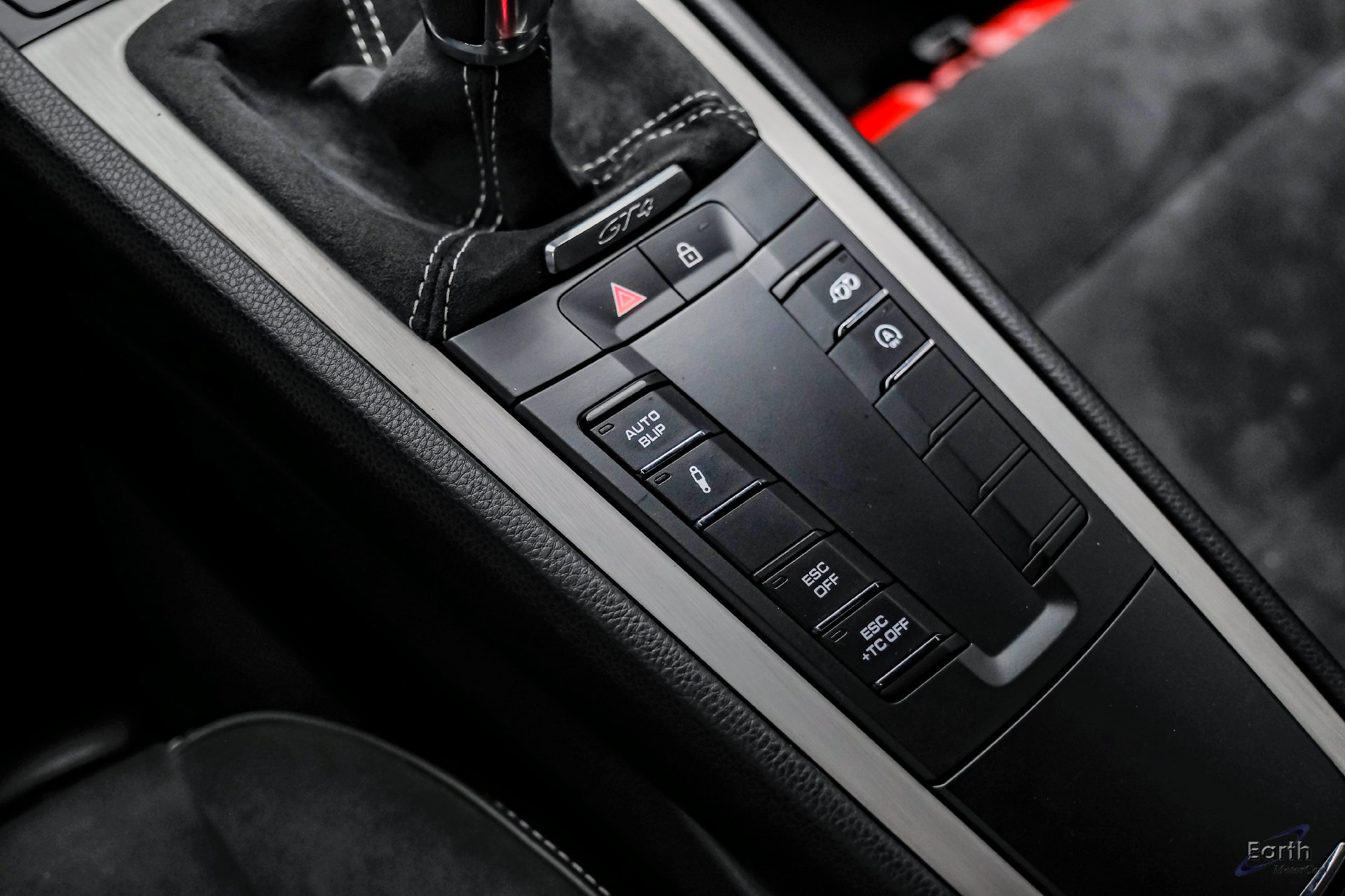 Used 2020 Porsche 718 Cayman GT4 RWD image 65